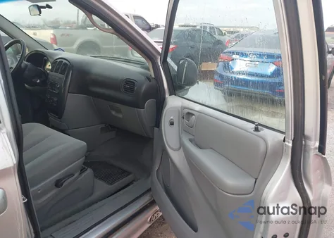 2007 Dodge Grand Caravan Sxt z USA, uszkodzony, nr VIN 2D4GP44L47R333083